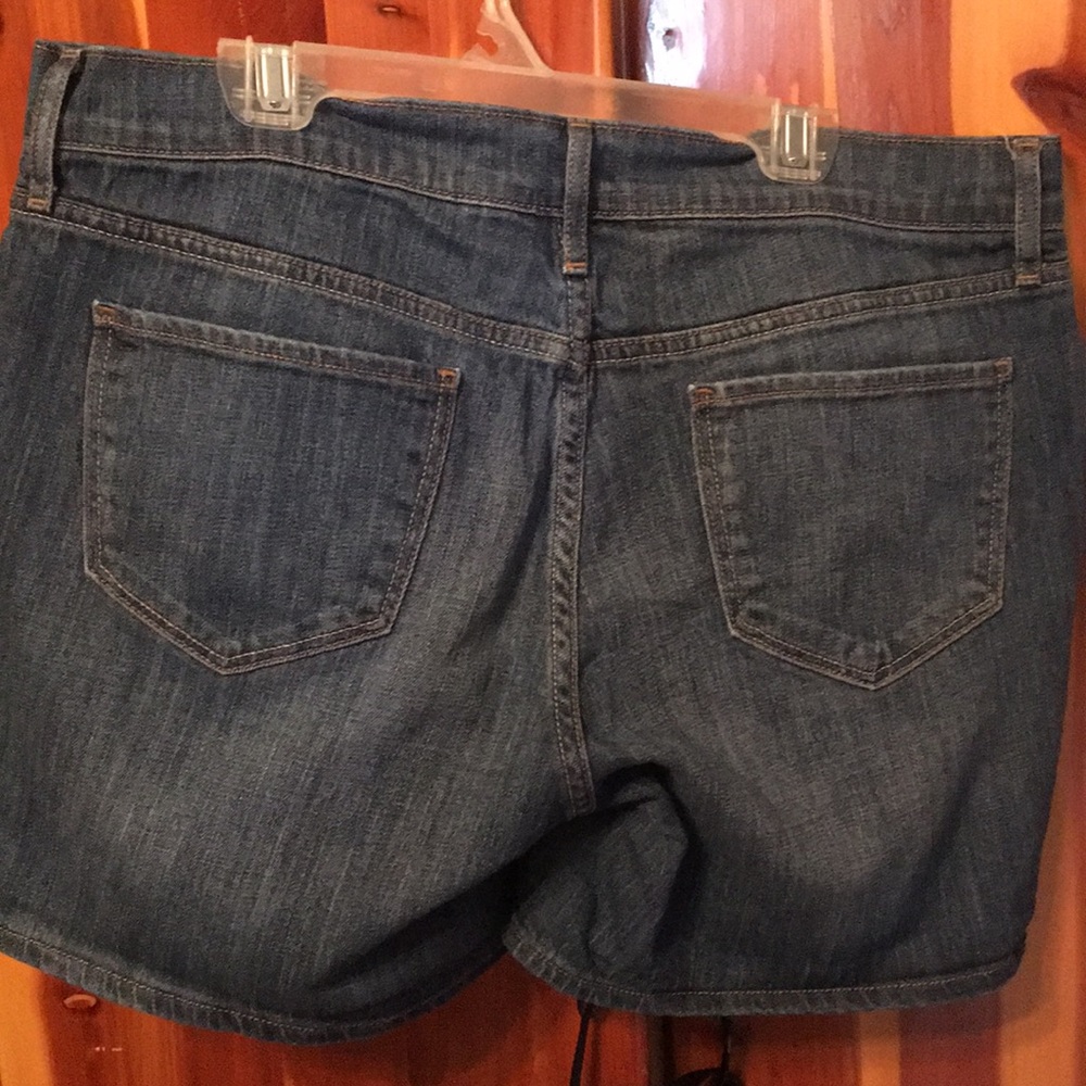 Shorts - Picture 2 of 2